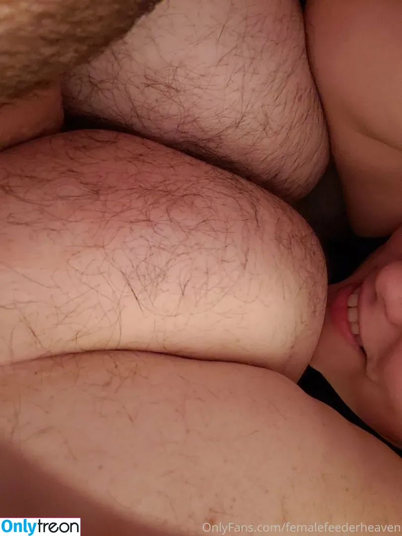 femalefeederheaven nude photo #0148 (femalefeederheaven)