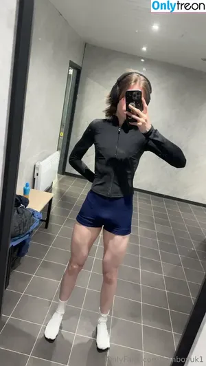 femboyuk1 / femboy_uk фото голая #0108