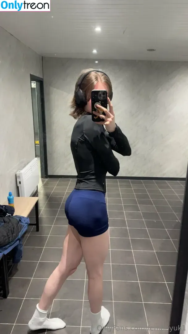 femboyuk1 голая photo #0109 (femboy_uk)