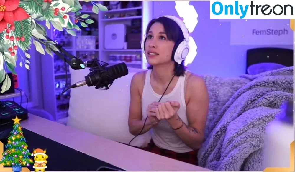 Femsteph голая photo #0024 (Femsteph)