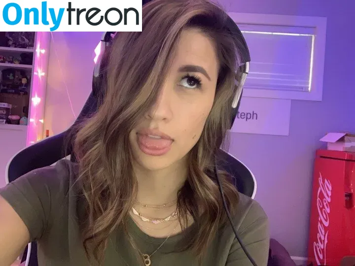 Femsteph nude photo #0107 (Femsteph)