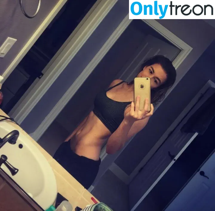 Femsteph nude photo #0127 (Femsteph)