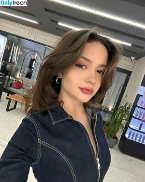 Feride Özdinç / ferideozdincc фото голая #0009