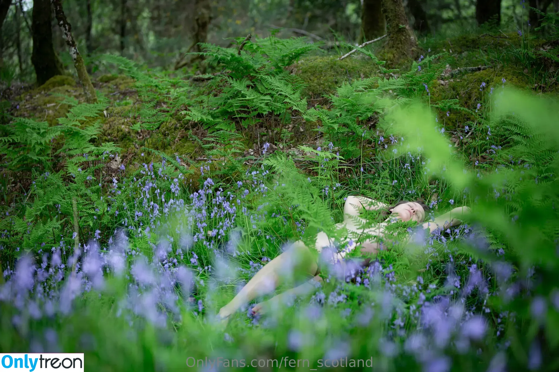 fern_scotland nude photo #0018 (fern_in_scotland)