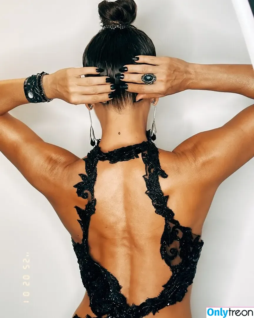 Fernanda De Freitas nude photo #0142 (fernandadefreitas_)