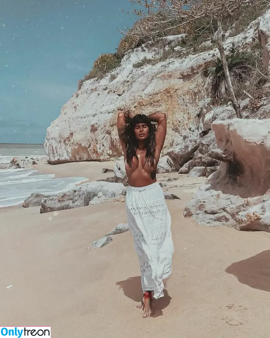 Fernanda Havana nude photo #0009 (fernandahavana / havanamayhem)