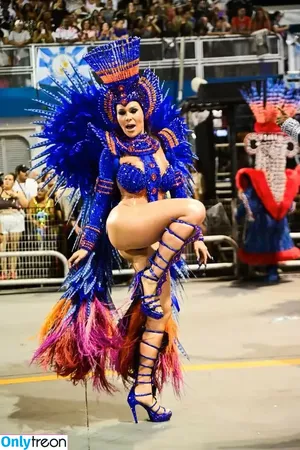 Fernanda Lacerda / A Mendigata / fernandalacerda_oficial фото голая #0142