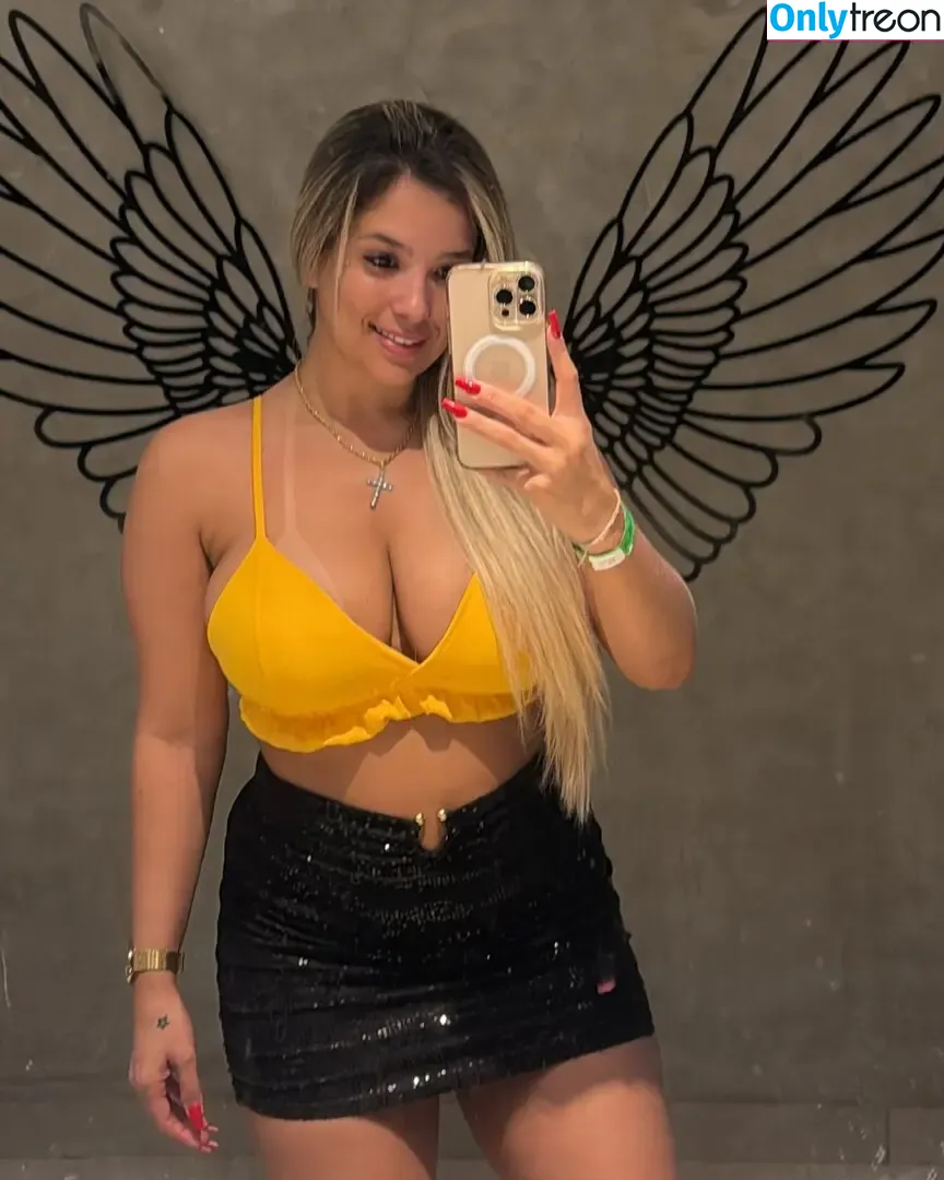 Fernanda Rodrigues nude photo #0043 (ferodriguesoficial)