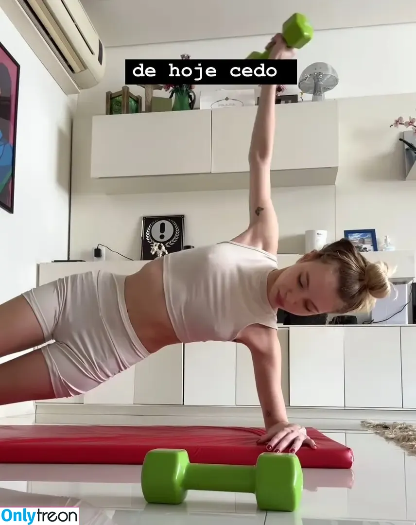 Fernanda Schneider nude photo #0321 (fefe)