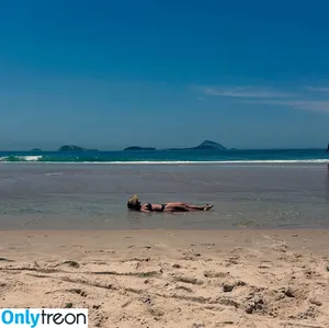 Fernanda Souza / fernanda_souzacute / fernandasouzaoficial / nanda_martineezz nude photo #0014