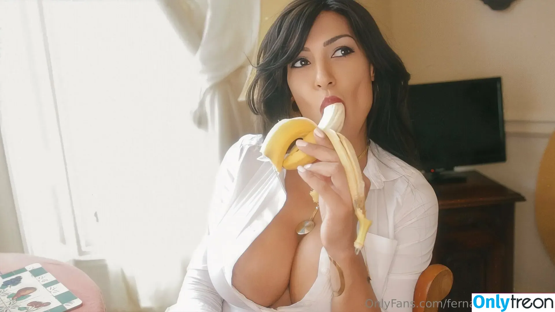 fernandaferrarifree nude photo #0085 (fernanddarivera)