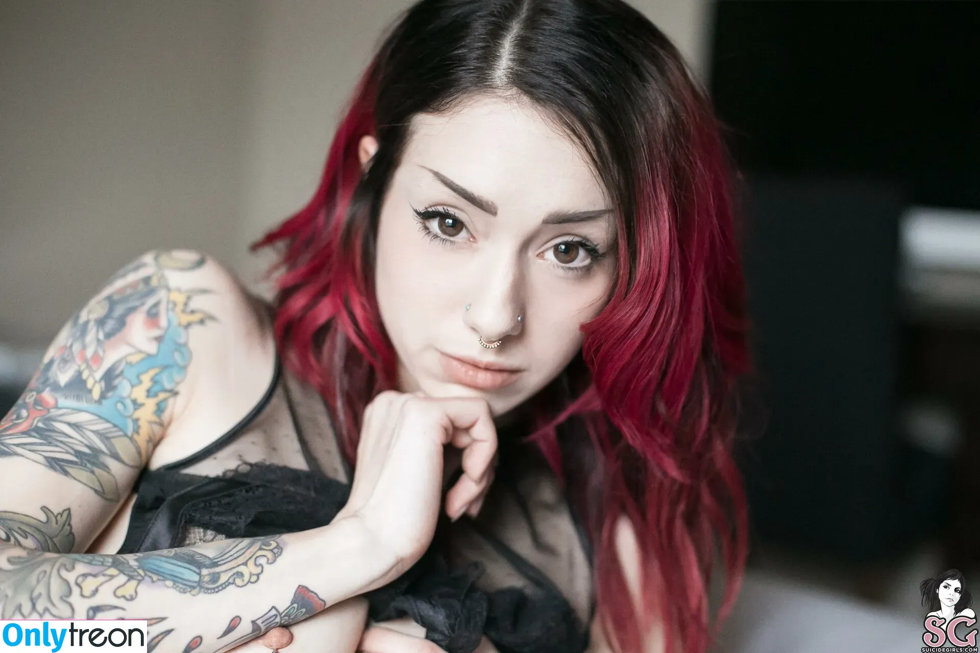 Feryn Suicide nude photo #0250 (ferynandwolfe / ferynsuicide)
