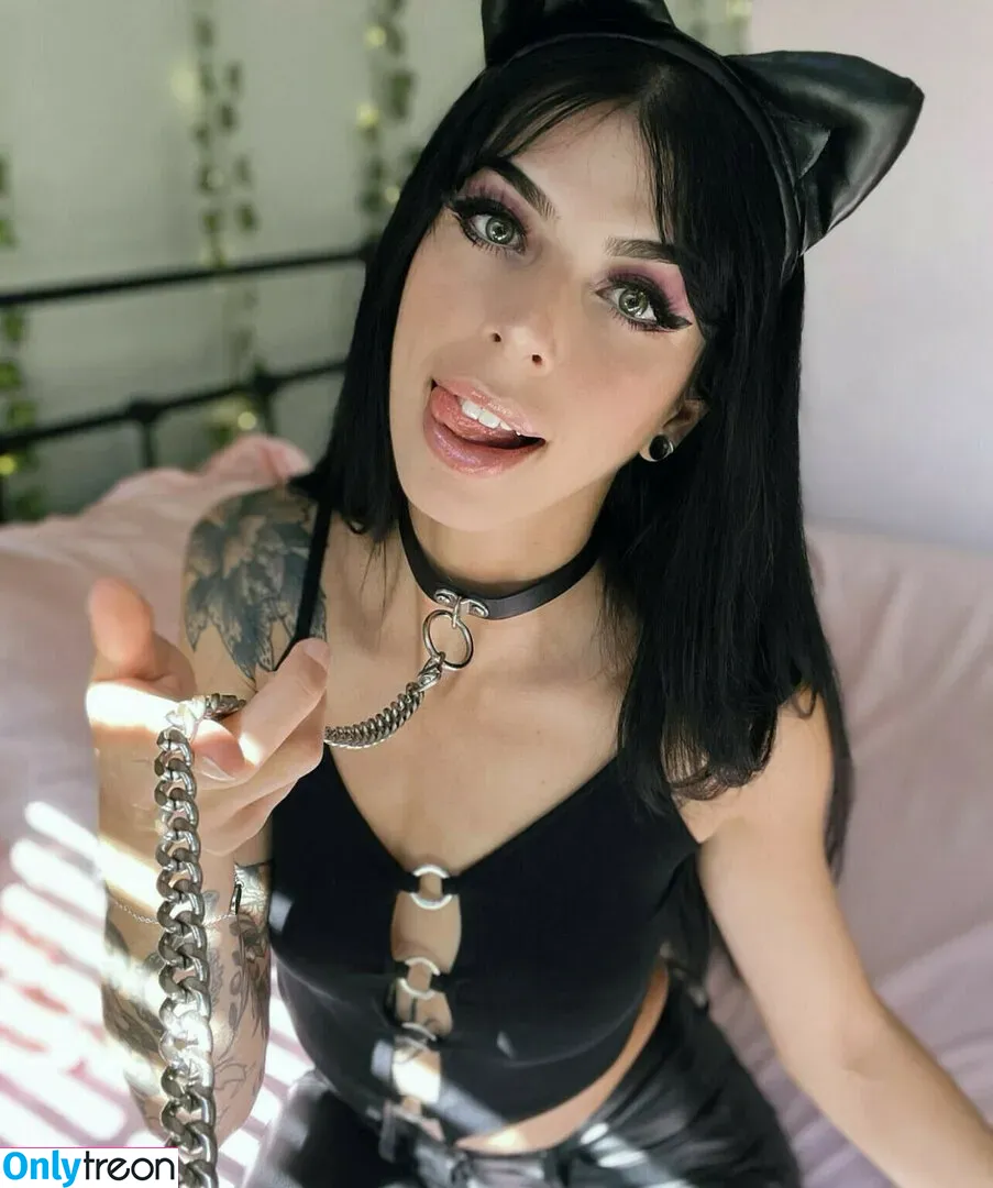 FeyaFern nude photo #0099 (feya.fern)