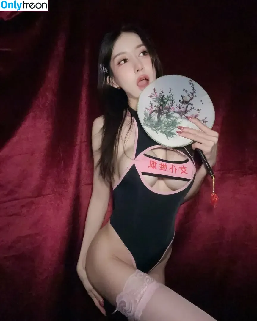 fffrofaizzz голая photo #0384 (frofaizzz)