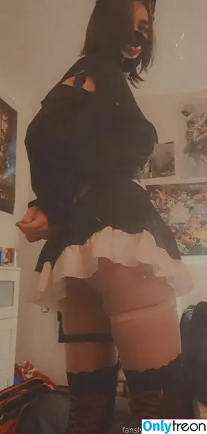  nude photo #0005