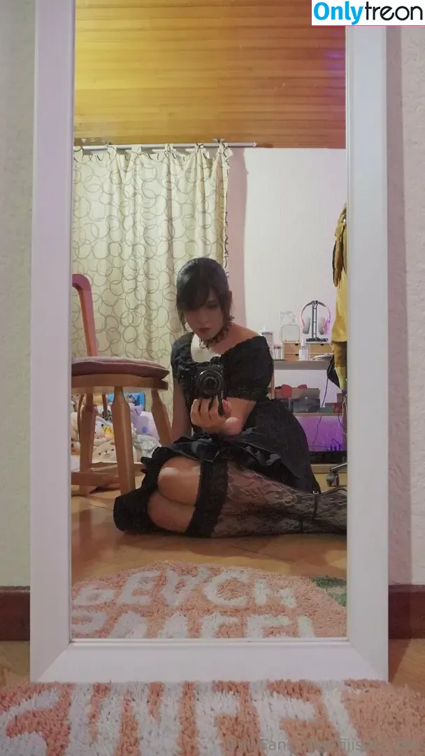fijisaki_star nude photo #0025 (rodrockinfo)