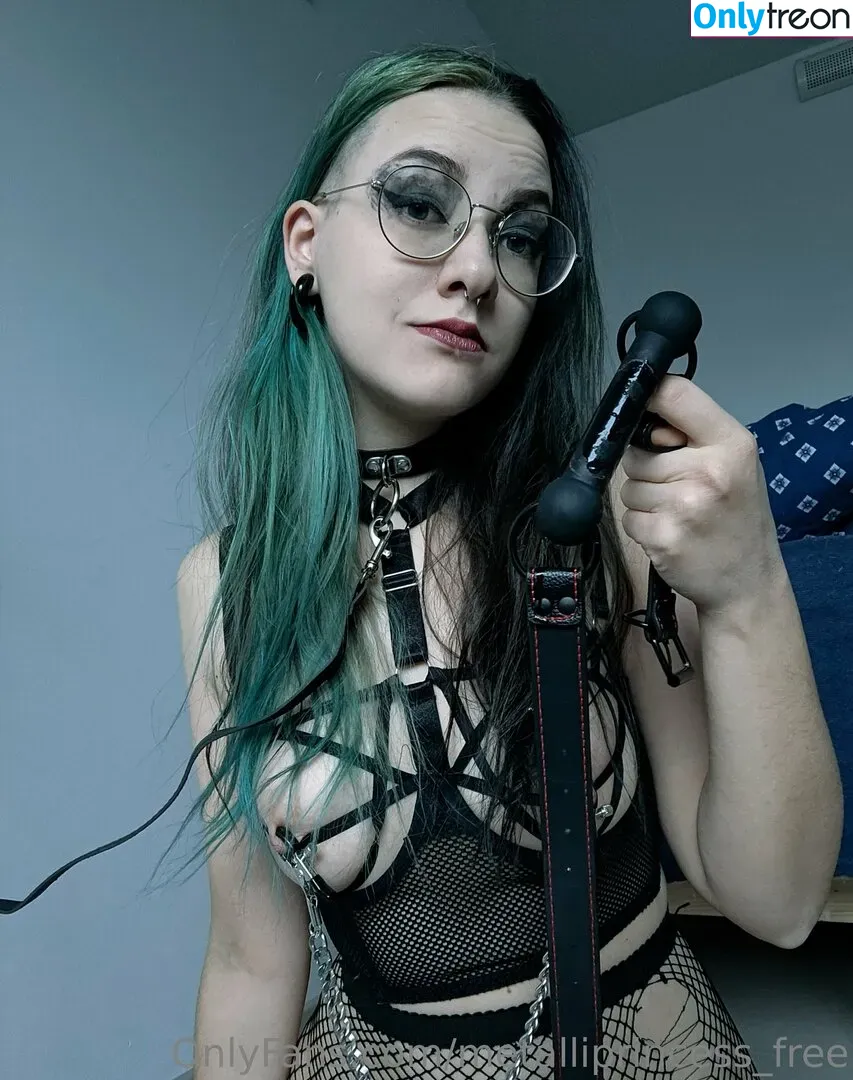 finaltcreators nude photo #0001 (breakingdad420)