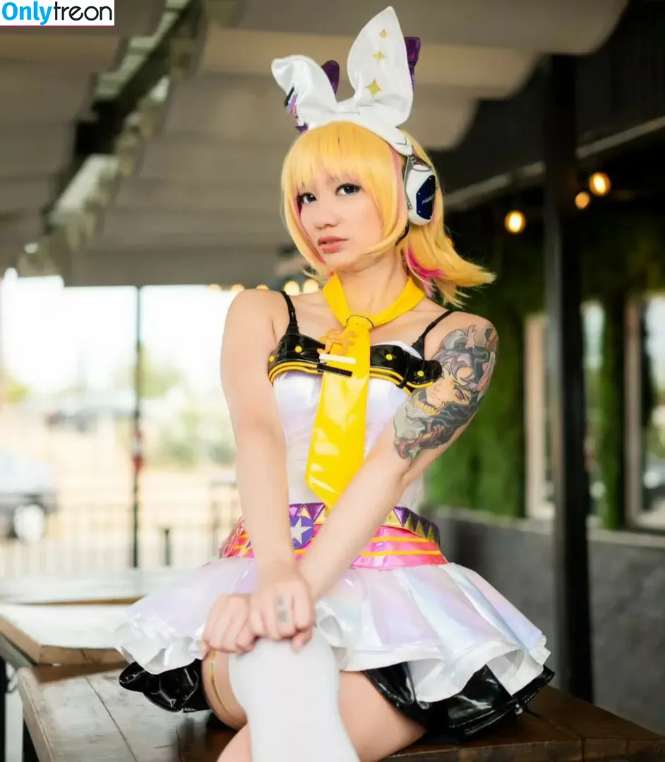 FindTheRabbit nude photo #0001 (find_the_rabbit)