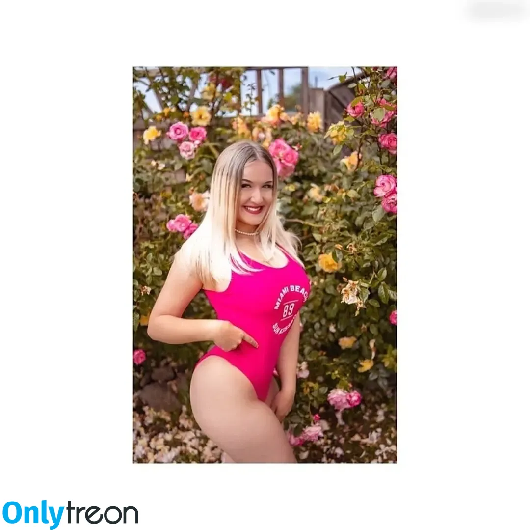 Fiona.wt nude photo #0077 (Fiona.wt)