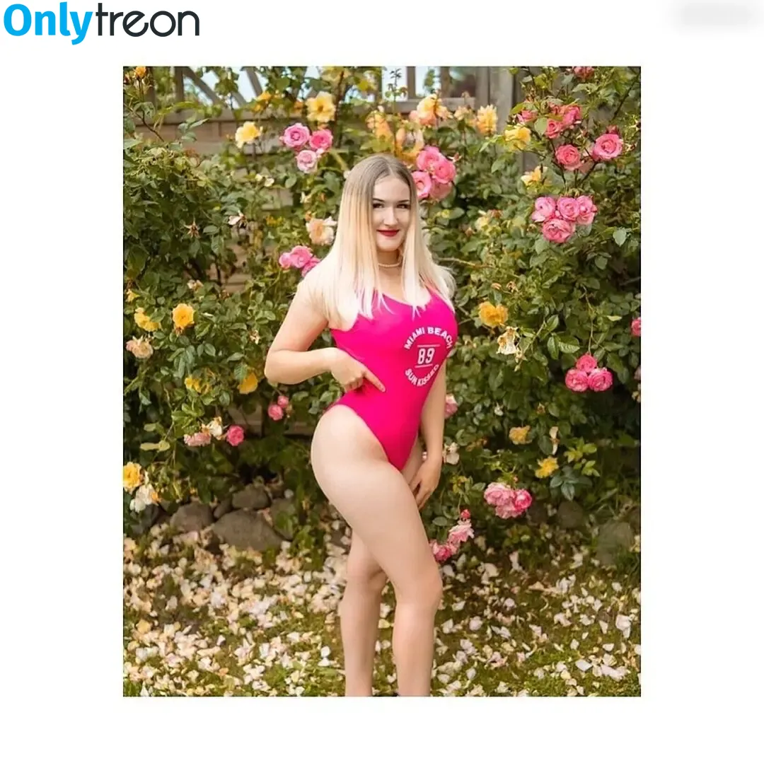 Fiona.wt nude photo #0078 (Fiona.wt)