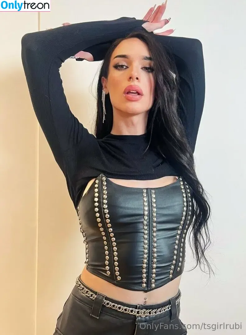 fire_gal nude photo #0015 (fire__101)
