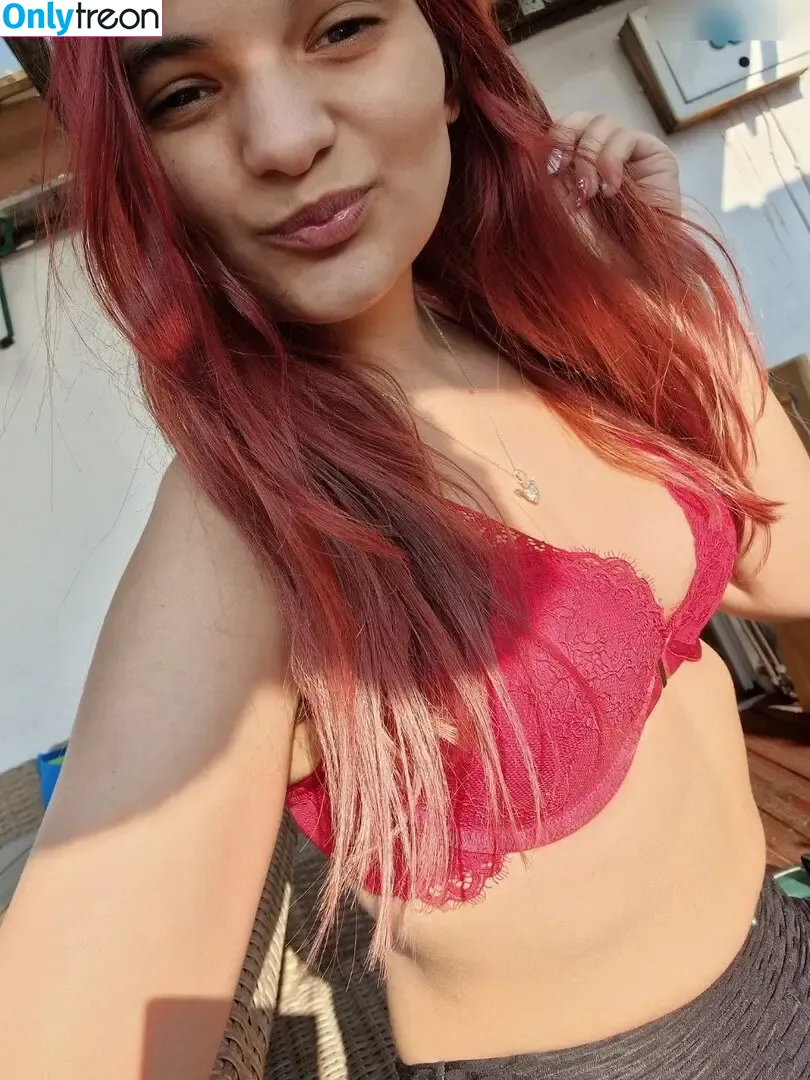 FireFarmFranzi nude photo #0043 (FireFarmFranzi)