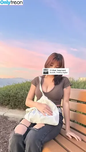 fishsowce / fuckfrnkocean / quddlepuddle / siswet19 nude photo #0122
