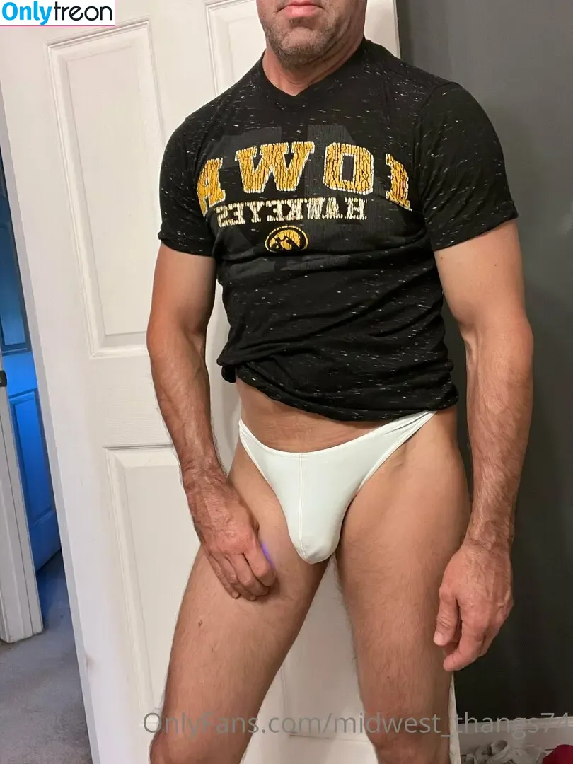 fit_midwestfun74 nude photo #0055 (king_savage_g)