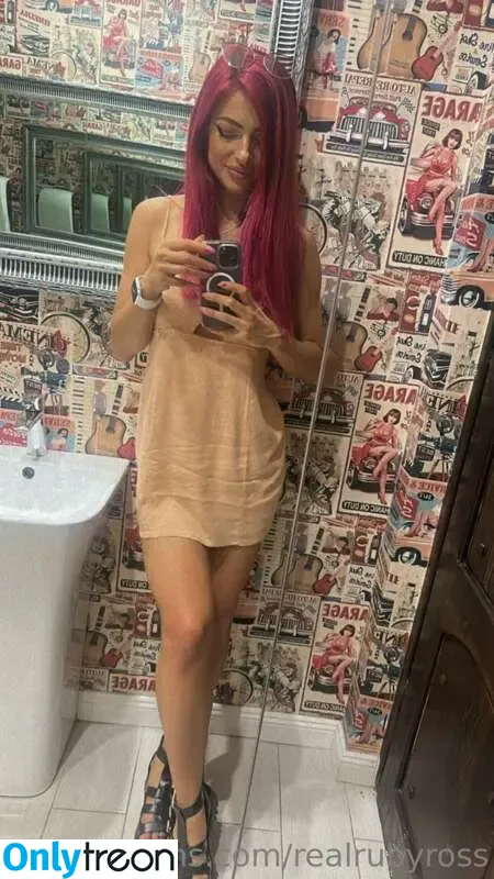 Fit Readhead Ruby голая photo #0032 (rubyhotross / therubywitch82)