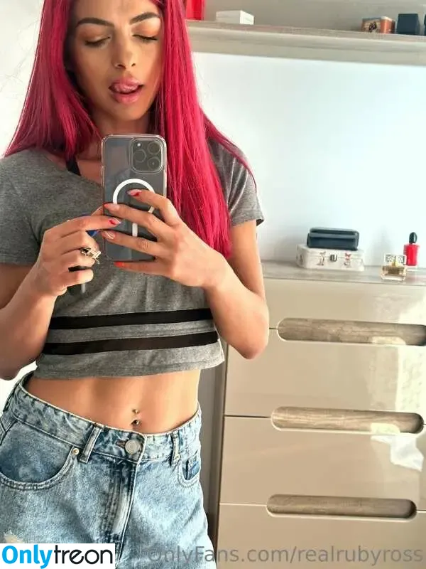 Fit Readhead Ruby nude photo #0048 (rubyhotross / therubywitch82)