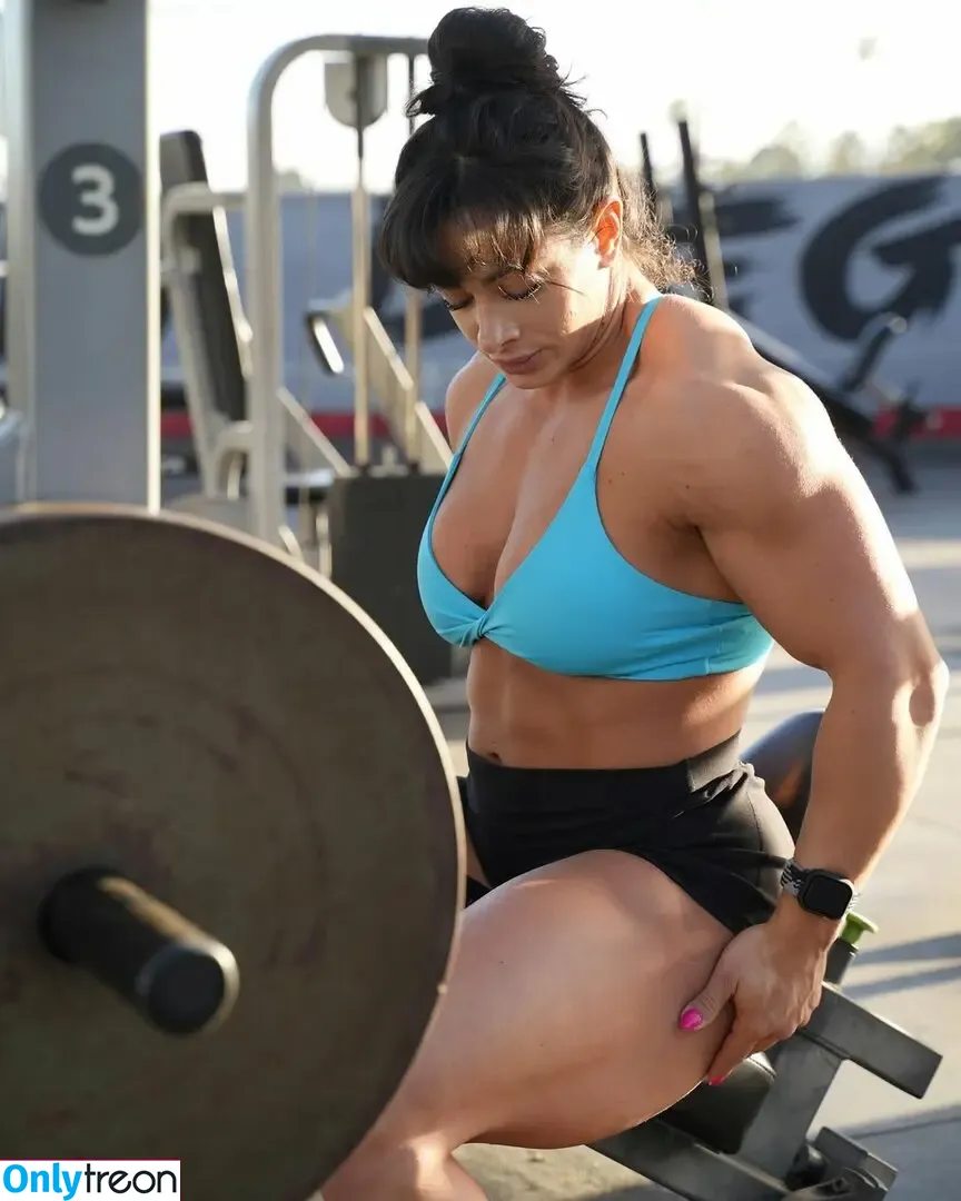 Fit Ronnie nude photo #0020 (Ranya M Dally / fitronnie / ranyamdally)