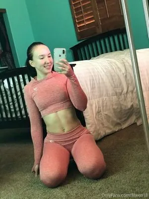 fiteen18 / nikinina178 фото голая #0027