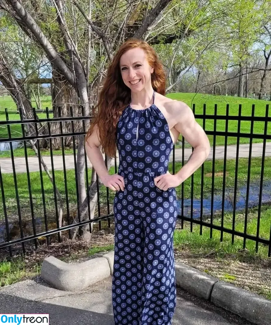 fitlittleredhead nude photo #0060 (fit_little_redhead)