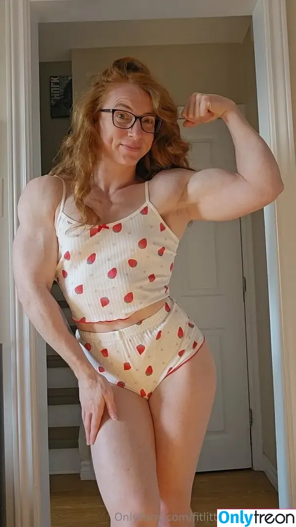 fitlittleredheadfree голая photo #0462 (fit_little_redhead)