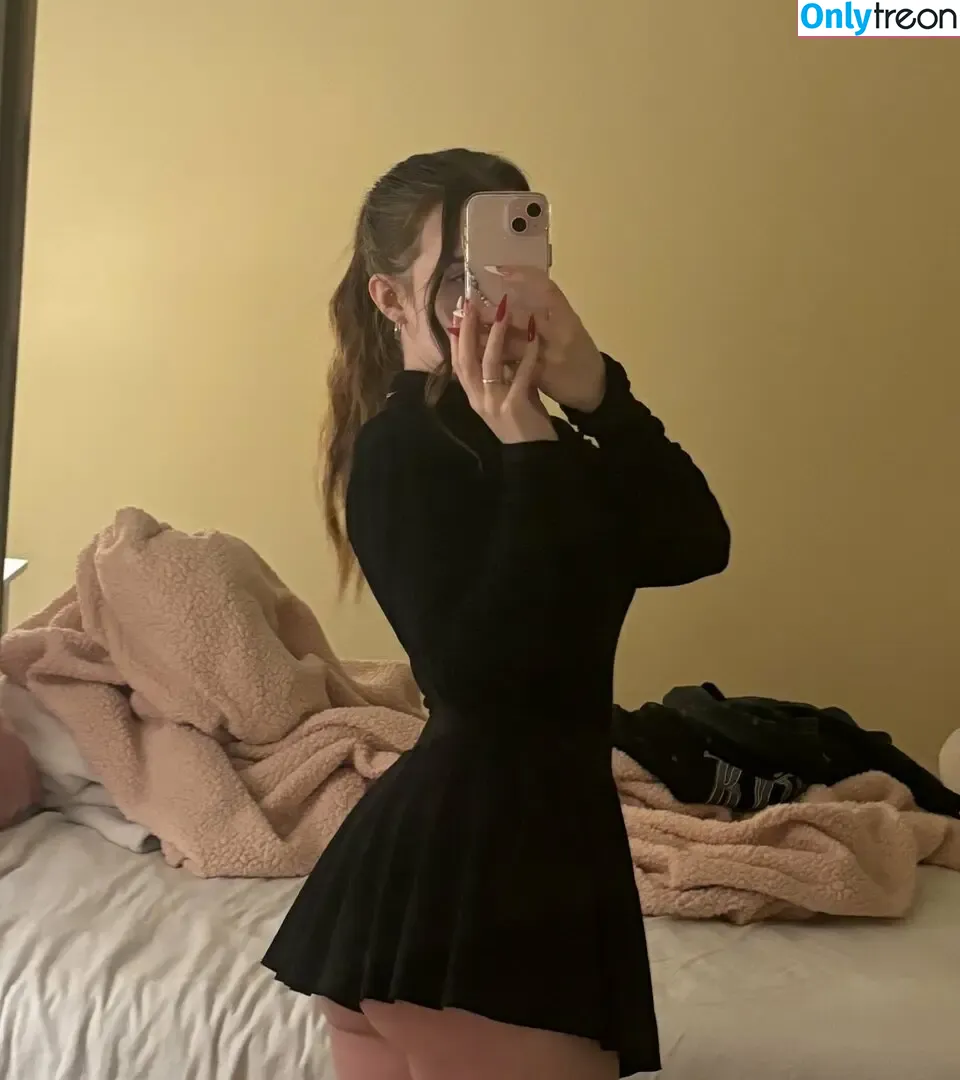 fivestarbltch nude photo #0028 (fivestarbitch.co)