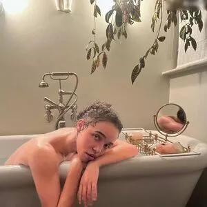 FKA Twigs / FKAtwigs / febbytwigs nude photo #0070