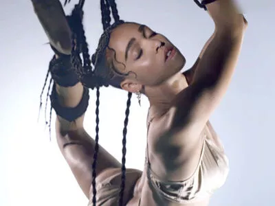 FKA Twigs / FKAtwigs / febbytwigs фото голая #0126