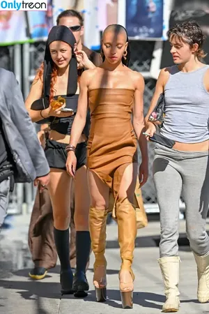 FKA Twigs / FKAtwigs / febbytwigs nude photo #0379