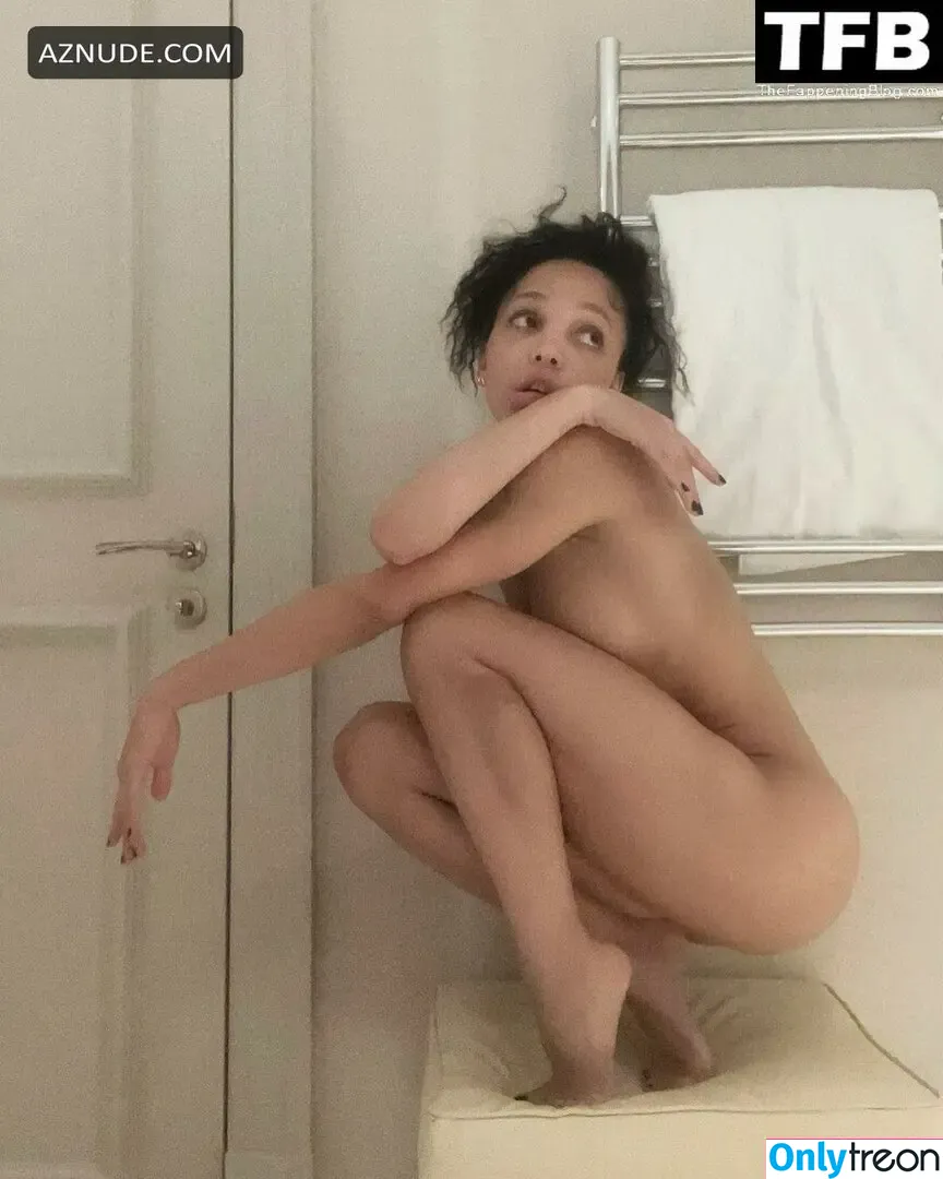 FKA Twigs nude photo #0390 (FKAtwigs)