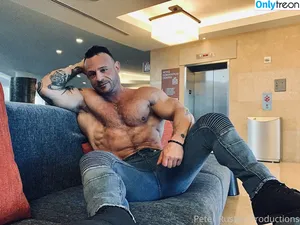 flexcash4 / phil_moreland nude photo #0032