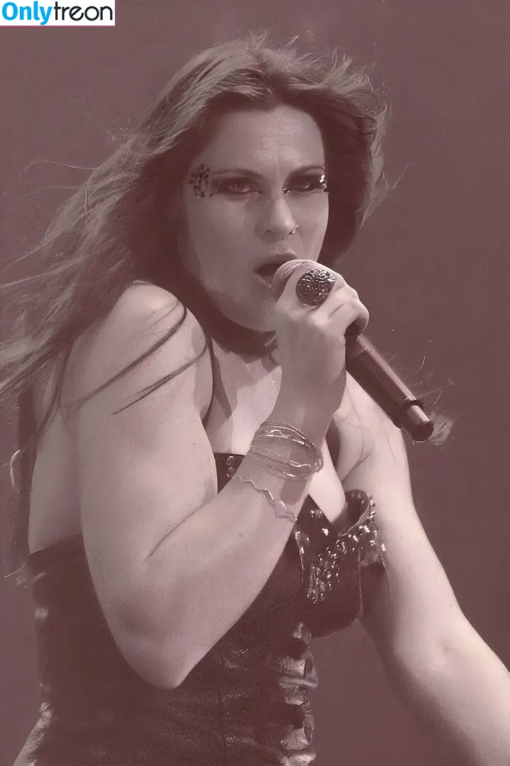 Floor Jansen голая photo #0083 (floor_jansen_official / songsandthongs)