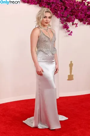 Florence Pugh / florencepugh фото голая #1248