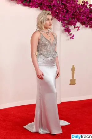 Florence Pugh / florencepugh фото голая #1250