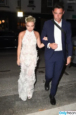 Florence Pugh / florencepugh фото голая #1360