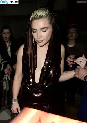 Florence Pugh / florencepugh фото голая #1428