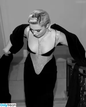 Florence Pugh / florencepugh фото голая #1489