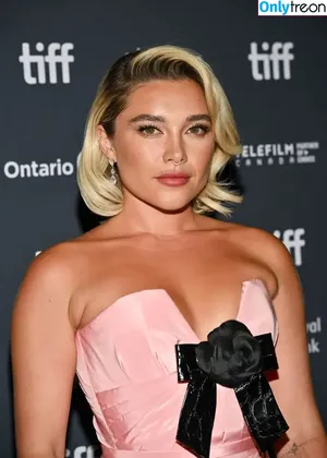 Florence Pugh / florencepugh фото голая #1597