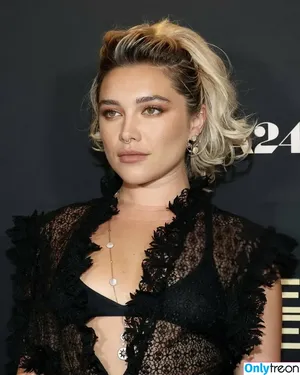 Florence Pugh / florencepugh фото голая #1612