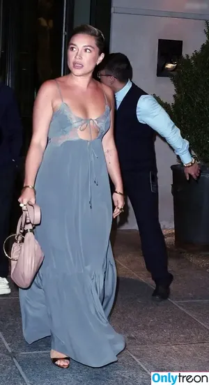 Florence Pugh / florencepugh nude photo #1624