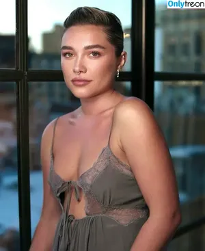 Florence Pugh / florencepugh nude photo #1627